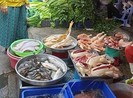 Thu gom, nâng giá thực phẩm trong mùa dịch có bị xử lý?