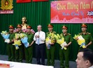 Khen thưởng đột xuất công an phá vụ đốt nhà làm 5 người chết