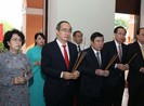 Lãnh đạo TP.HCM dâng hương tưởng niệm Chủ tịch Hồ Chí Minh