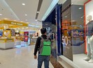 Vì sao giảm giá 'sập sàn' người mua vẫn thờ ơ?