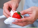 Dâu tây TQ có dư lượng thuốc trừ sâu cao gấp 3 lần cho phép