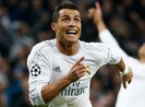 Ronaldo lập hattrick, Real ngược dòng 'thần thánh' loại Wolfsburg