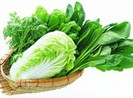 Xử phạt thế nào nếu nông dân tưới dầu nhớt lên rau?
