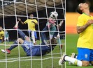 Sao Man City giúp Brazil quên đi nỗi đau thua Đức 1-7