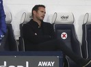 HLV Lampard tức giận với Silva, than phiền Chelsea mất 2 điểm