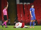Địa chấn ở Nations League và số phận trái ngược của hai sao MU