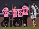 Morata lập hat-trick lỗi, Juventus thua Barcelona trên sân nhà