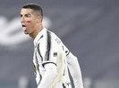 Ronaldo ghi cả hai bàn thắng giải cứu Juventus