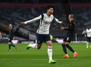 Tottenham hạ gục Man City lên đỉnh Premier League