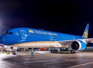 Hàng chục chuyến bay lùi giờ để né bão tại Nhật