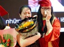 Xúc động lễ tri ân của học sinh trường Trần Hữu Trang