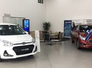 Hyundai SantaFe bất ngờ giảm giá, không còn 'bia kèm lạc'