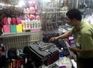 Đau đầu với hàng 'dối trá' ở chợ Bến Thành, Sài Gòn Square