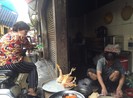 'Bán một lứa gà, chủ trang trại mất ngay biệt thự'