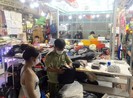 Kiểm tra đột xuất Saigon Square, nhiều sạp đóng cửa