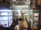 Trung tâm thương mại, siêu thị vẫn công khai bán hàng lậu