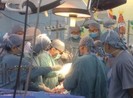 Công an điều tra vụ bé 9 tuổi bị vật nhọn đâm thủng tim