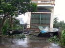 Khẩn cấp di dời 10 nghìn hộ dân tránh bão số 2