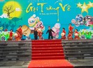 “Gọi trăng” ba miền