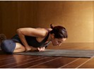 6 động tác yoga đơn giản tốt cho chuyện yêu