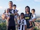 The Sun khai thác Ronaldo sắp đón baby thứ 5