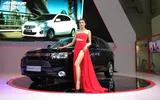 Dàn mẫu 'chân dài' khuấy động Motorshow 2014 ảnh 1