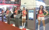 Dàn mẫu 'chân dài' khuấy động Motorshow 2014 ảnh 3