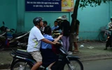 Nhiều phụ huynh vẫn phớt lờ đội mũ bảo hiểm cho con ảnh 8