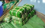 28 Tết người Huế làm bánh tét, bánh chưng ảnh 8
