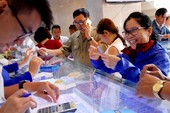 Ngày thần tài: Doanh nghiệp vàng hốt bạc, người mua lỗ đậm Ngày thần tài: Doanh nghiệp vàng hốt bạc, người mua lỗ đậm