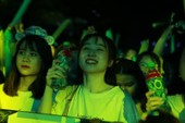 Millennials và Gen Z giải nhiệt ngày nắng nóng Millennials và Gen Z giải nhiệt ngày nắng nóng