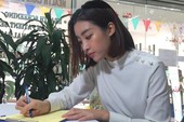 Video: Hoa hậu Đỗ Mỹ Linh đăng ký hiến tạng Video: Hoa hậu Đỗ Mỹ Linh đăng ký hiến tạng