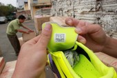 Hàng ngoại gắn mác 'Made in Viet Nam' móc túi người dùng Hàng ngoại gắn mác 'Made in Viet Nam' móc túi người dùng