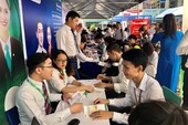 DN ngoại chi bạo để tuyển nhân sự ngành công nghệ tài chính DN ngoại chi bạo để tuyển nhân sự ngành công nghệ tài chính