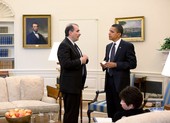Trực tiếp: Ông Biden, bà Harris đã tuyên thệ nhậm chức ảnh 6 Lễ nhậm chức của ông Obama 2009 từng có nguy cơ bị khủng bố