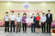 Đà Nẵng nhận bàn giao gói hỗ trợ trang thiết bị y tế trị giá 10 tỉ đồng 