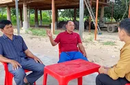 Già làng, người có uy tín tại huyện Krông Pa bày tỏ bức xúc trước nội dung xuyên tạc, sai sự thật. Ảnh: QN