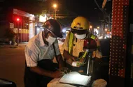 Bị CSGT tước giấy phép lái xe vì vi phạm nồng độ cồn, người này có được lái xe dưới 50cc?