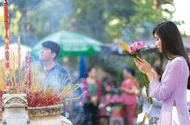 Người Sài Gòn đi lễ mùa xuân