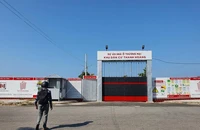 100 căn nhà liền kề vừa khởi công đã bị ‘tuýt còi’