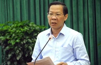 Chủ tịch Phan Văn Mãi phát biểu chỉ đạo tại hội nghị.