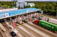 Viettel 'tố' VETC lên Bộ GTVT vì dán trùng 40.000 thẻ thu phí không dừng