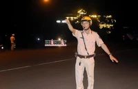 Cần Thơ: Xử lý trách nhiệm người đứng đầu nếu có cán bộ vi phạm quy định an toàn giao thông