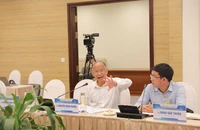 Chuyên gia: Nếu không tăng thuế xuất khẩu dầu, làm ra bán hết rồi lại đi nhập