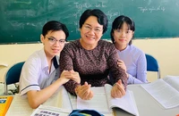 Cô Kiều Nguyệt Hồng Liên luôn được học trò quý mến. Ảnh: NVCC