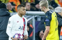 Barca nên mua Mbappe, không cần Haaland