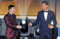 Hiện tượng Ronaldo có giá trị hơn thiên tài Messi