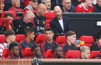 Để Ronaldo ra đi, ai ghi 24 bàn cho MU?