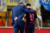 HLV của Barcelona không muốn nhắc đến cái tên Messi
