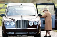 Những chiếc xe mà Nữ hoàng Elizabeth II từng sở hữu